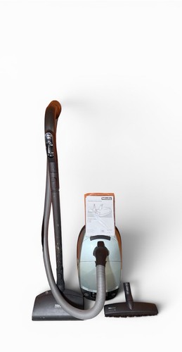 Miele silver moon s558 vacuum - silver,
