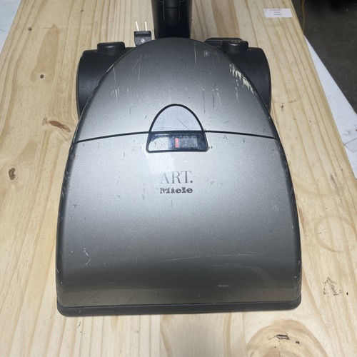 Miele art upright vacuum - art,