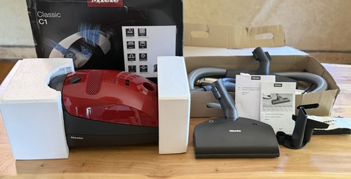 Nearly new 830 miele classic - new,